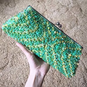Vintage Beaded Kiss Lock Clutch or Crossbody